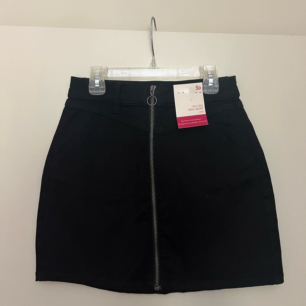 High Rise Mini Skirt Size 3 NWT